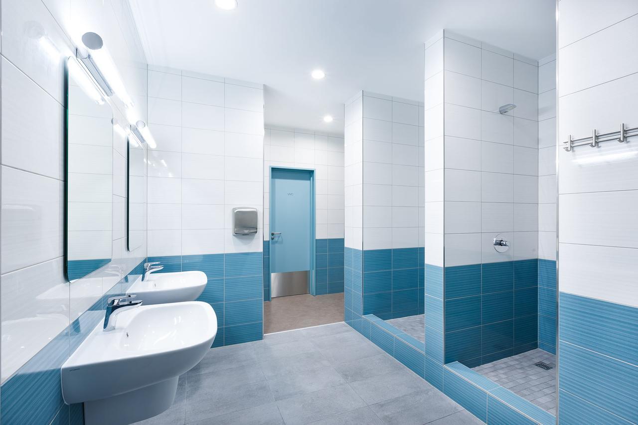 Sport Relax Hotel Na Kopecku Krinec Exterior foto
